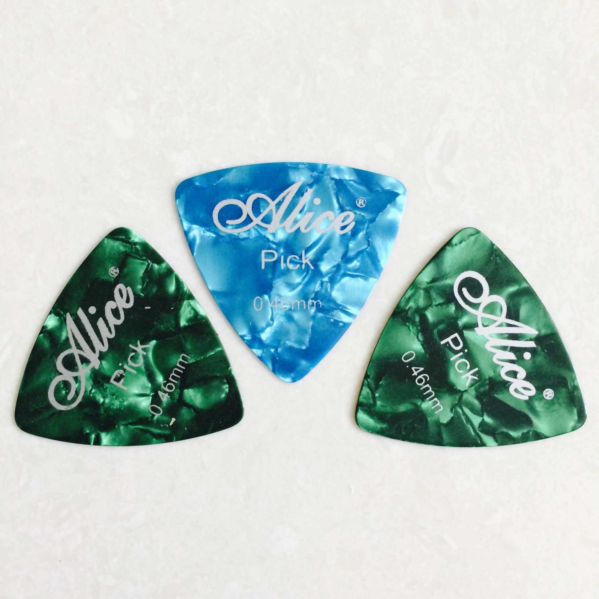 Bộ 3 cái guitar pick Alice 0.46mm mẫu tam giác - Màu ngẫu nhiên Sale rẻ dưới 49k - Duy Guitar Store