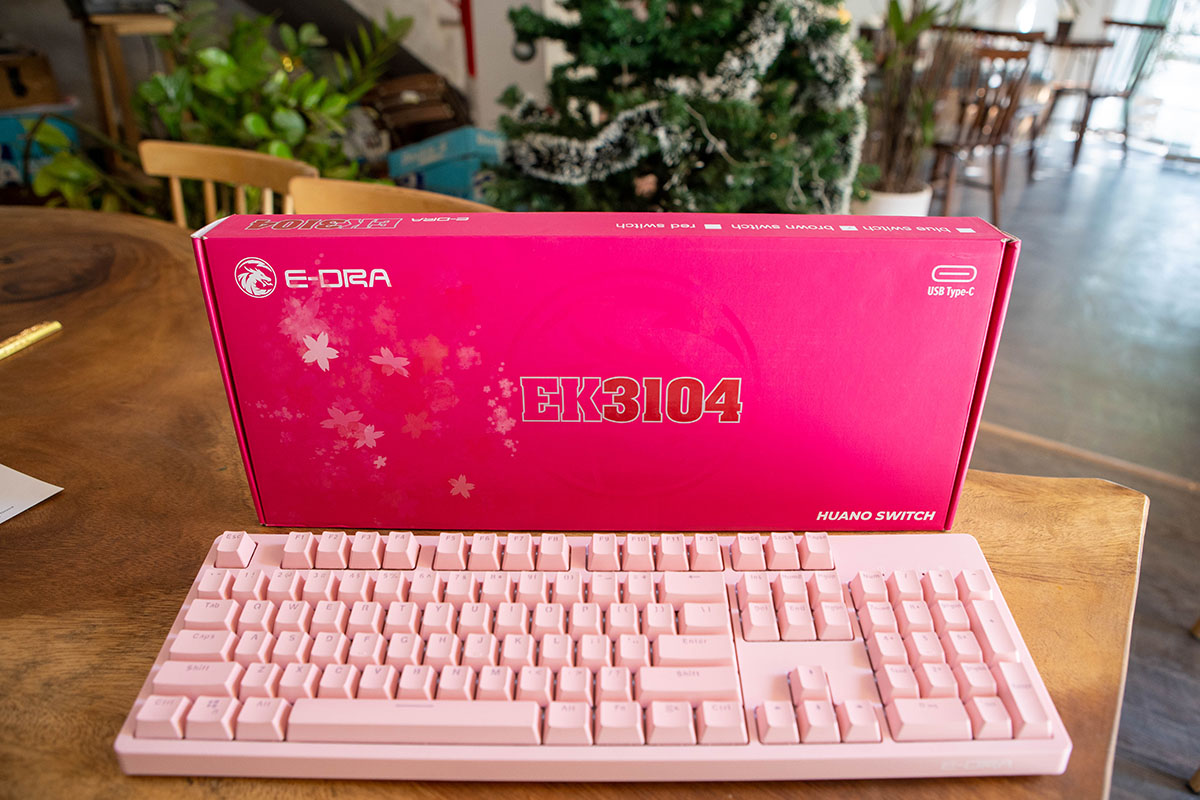 Bàn phím cơ E-DRA EK3104 Dream Pink