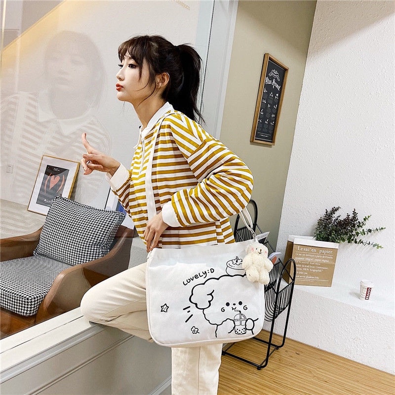 TÚI ĐEO CHÉO VẢI BỐ - Gấu trà sữa- CV27