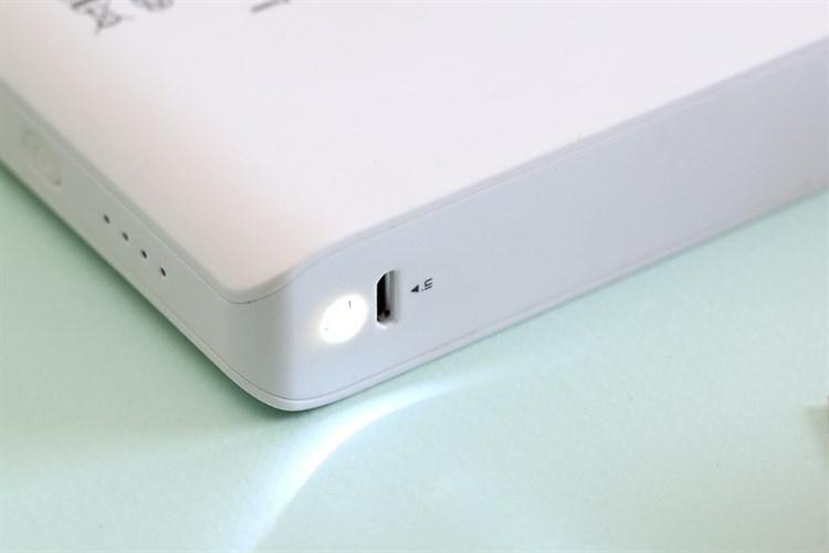 [HCM]Pin sạc dự phòng 10000mAh AVA TS-D151