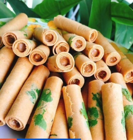 BÁNH ỐNG NHÂN KEM ĐẬU PHỘNG