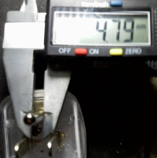 Phích Cắm 3 Chân 10A 250V GW714
