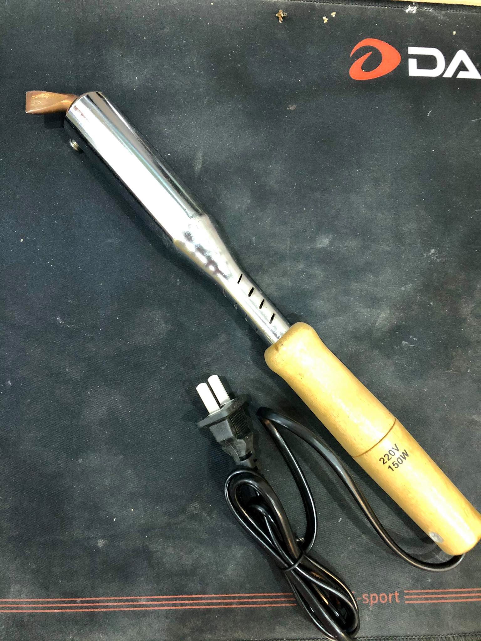 mỏ hàn dẹt cán gỗ công suất  150w cao cấp