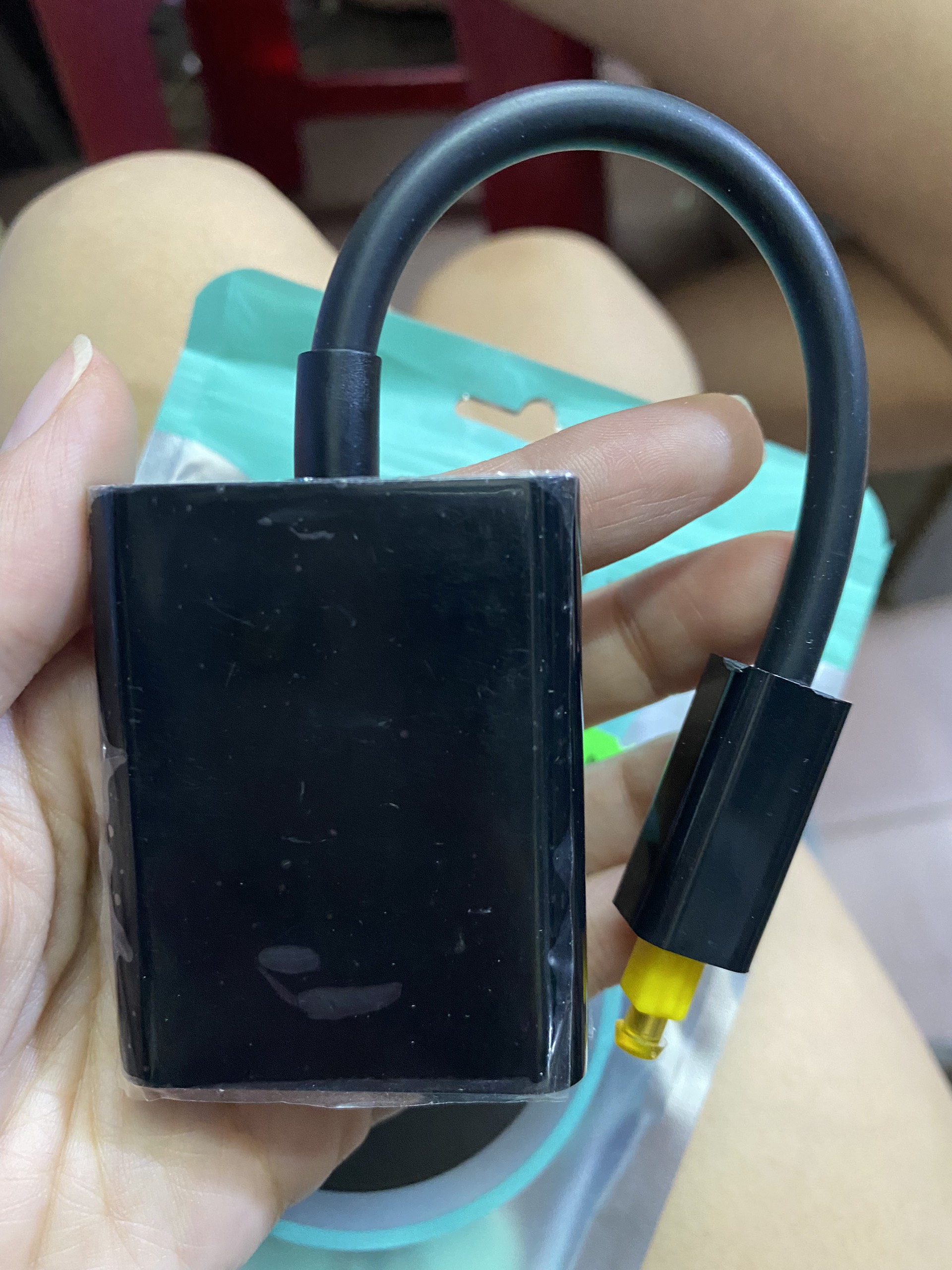 Bộ chia cổng Optical 1 to 2 Toslink EMK