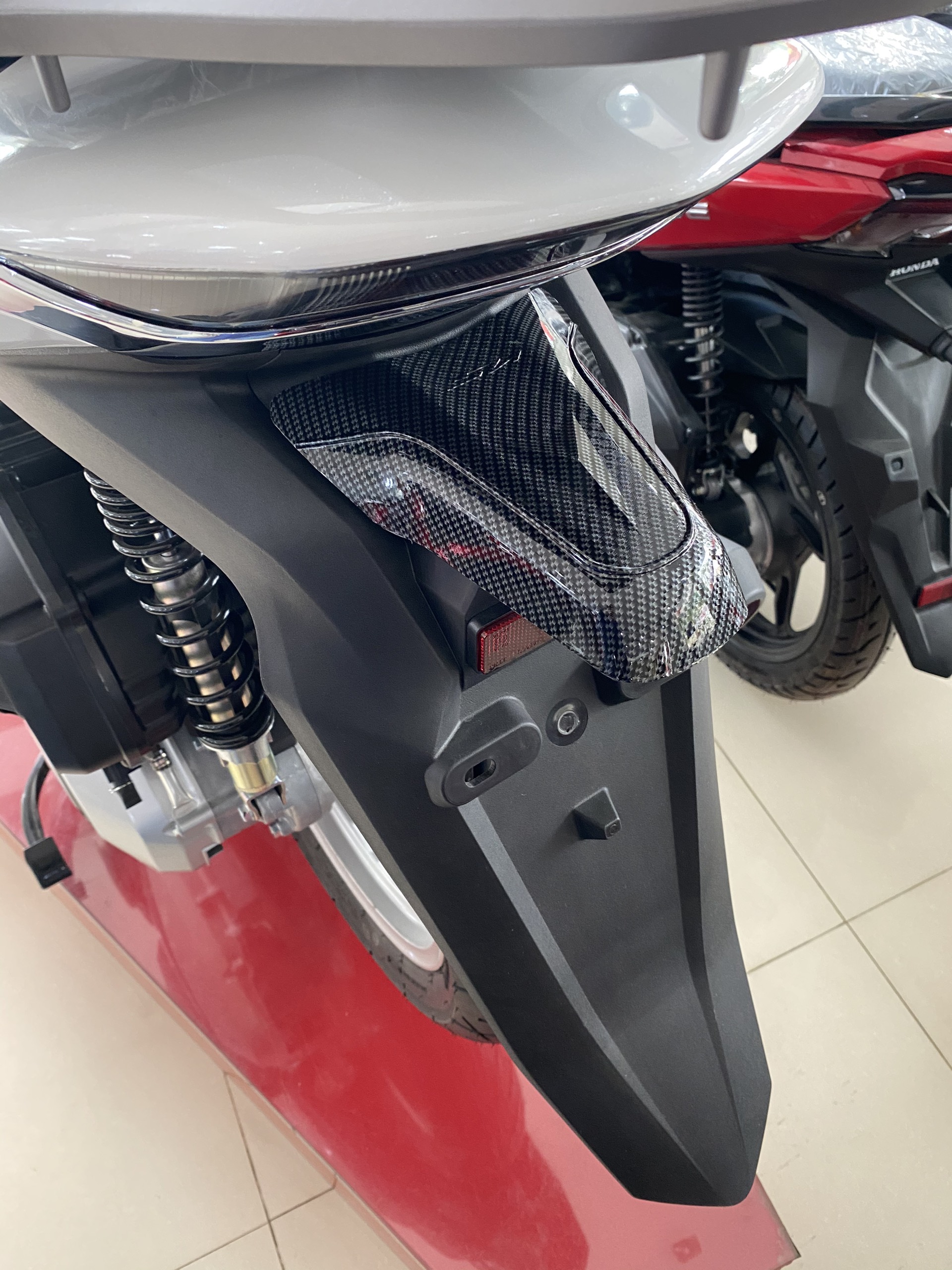 ốp trang trí sh 2023-2020 cacbon