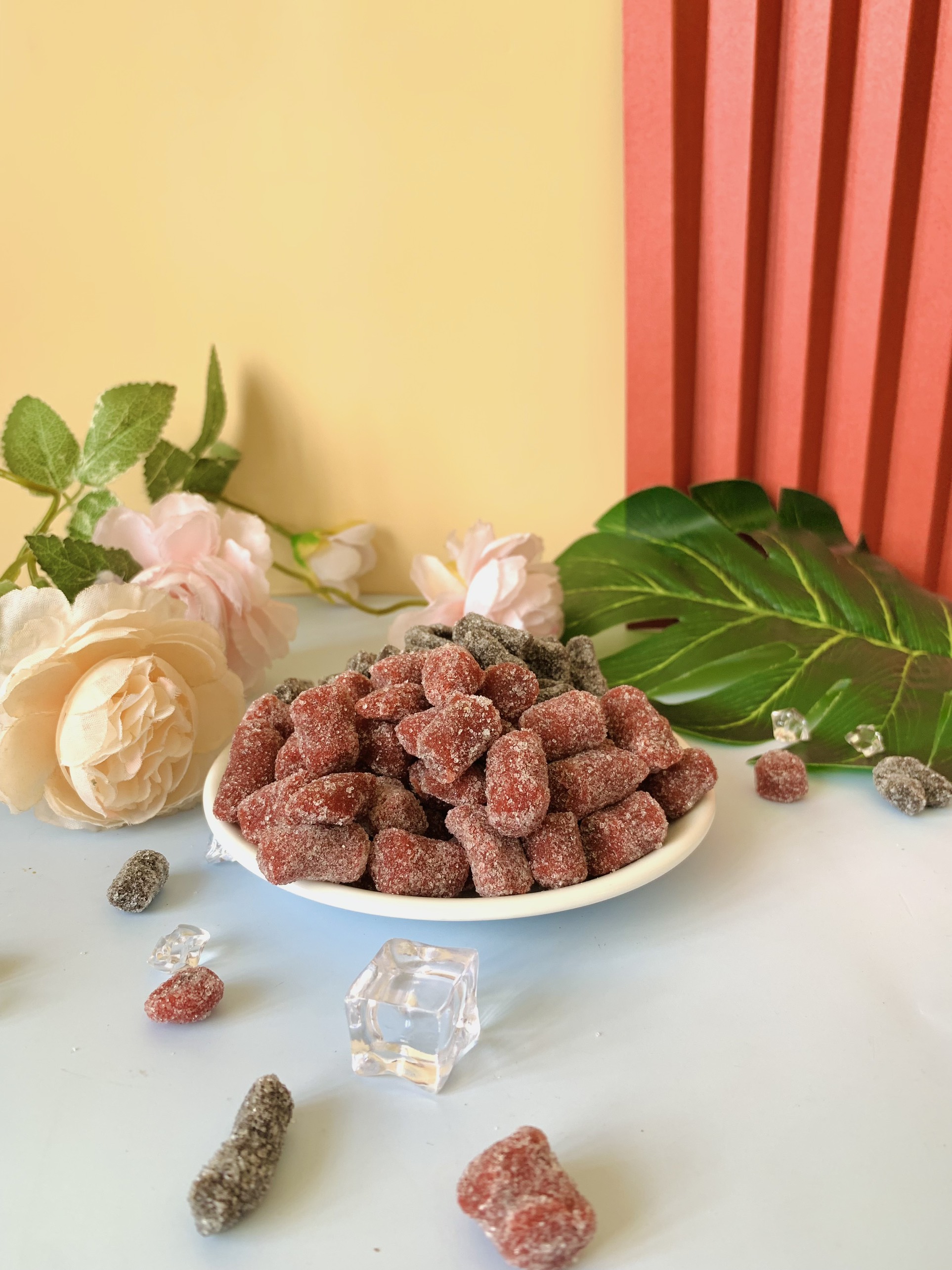 500g Kẹo Dâu Tây Bò Đội Nón