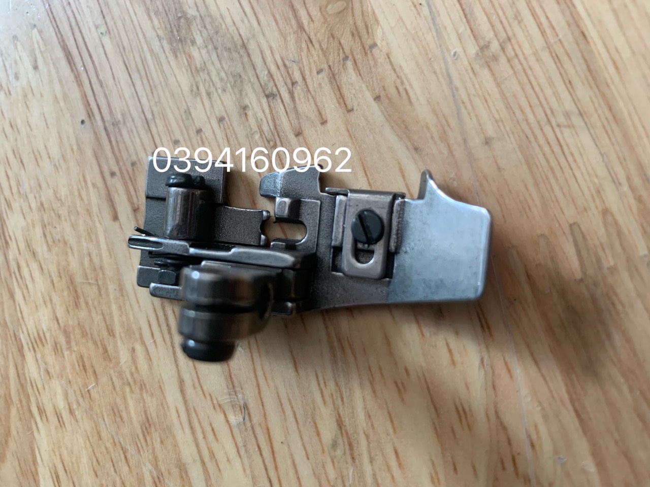 Chân vịt vắt sổ siruba 5 chỉ