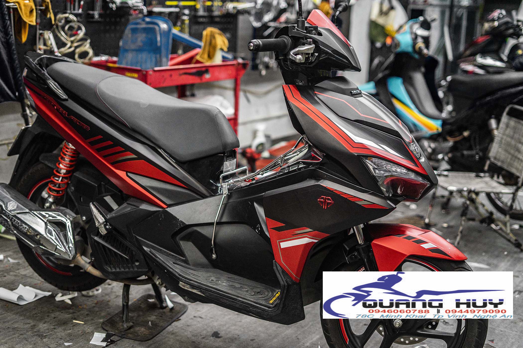 Tem trùm airblade đỏ đen,team decal ab 2016-2019