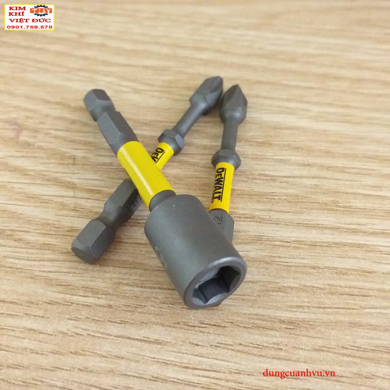 Combo tuýp bắn tôn và mũi bắn vít DeWalt