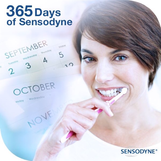 [Siêu thị WinMart] - Bộ 2 bàn chải đánh răng Sensodyne Sensitive Extra Soft
