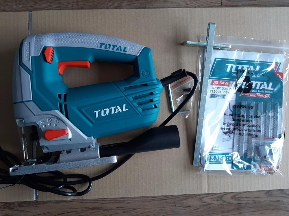 800w máy cưa lọng total ts2081006 tặng 5 lưỡi cưa lọng