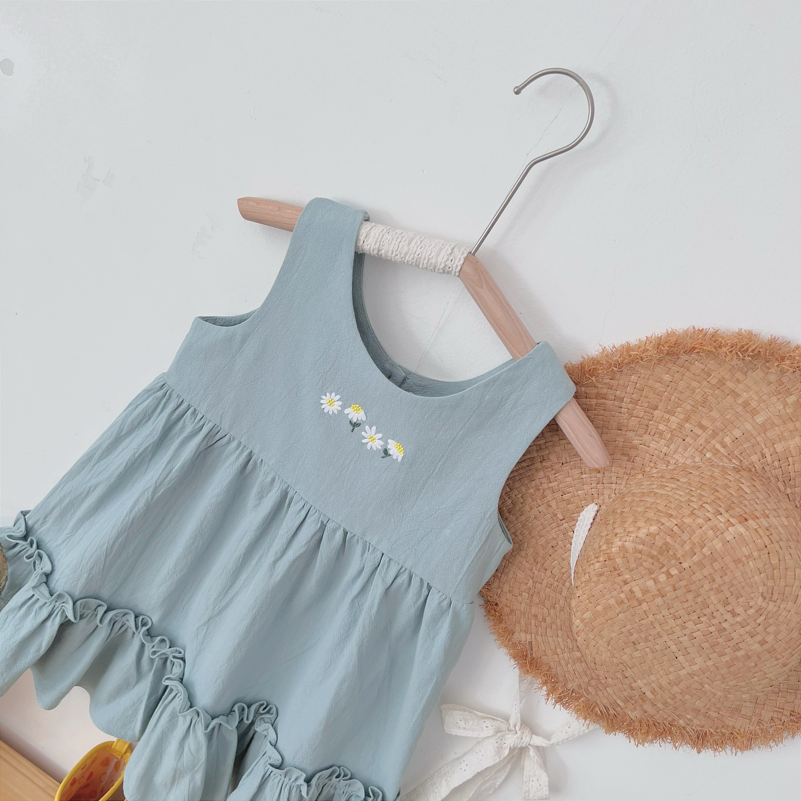 ĐẦM LINEN BỘT THÊU HOA