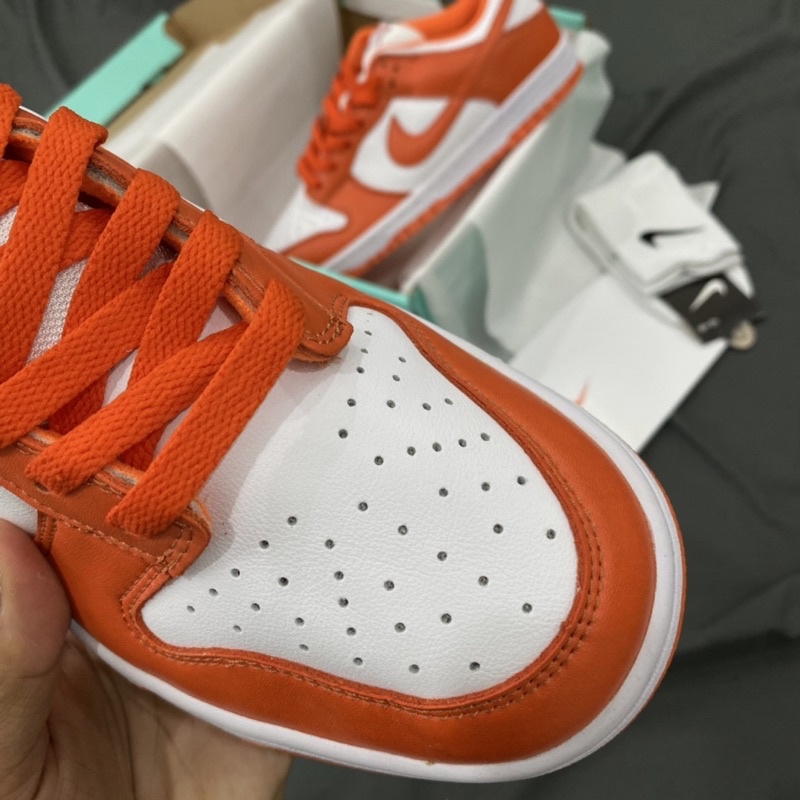 GIÀY SB DUNK TRẮNG CAM DA THẬT LAI AU [ FREESHIP + BOX ]