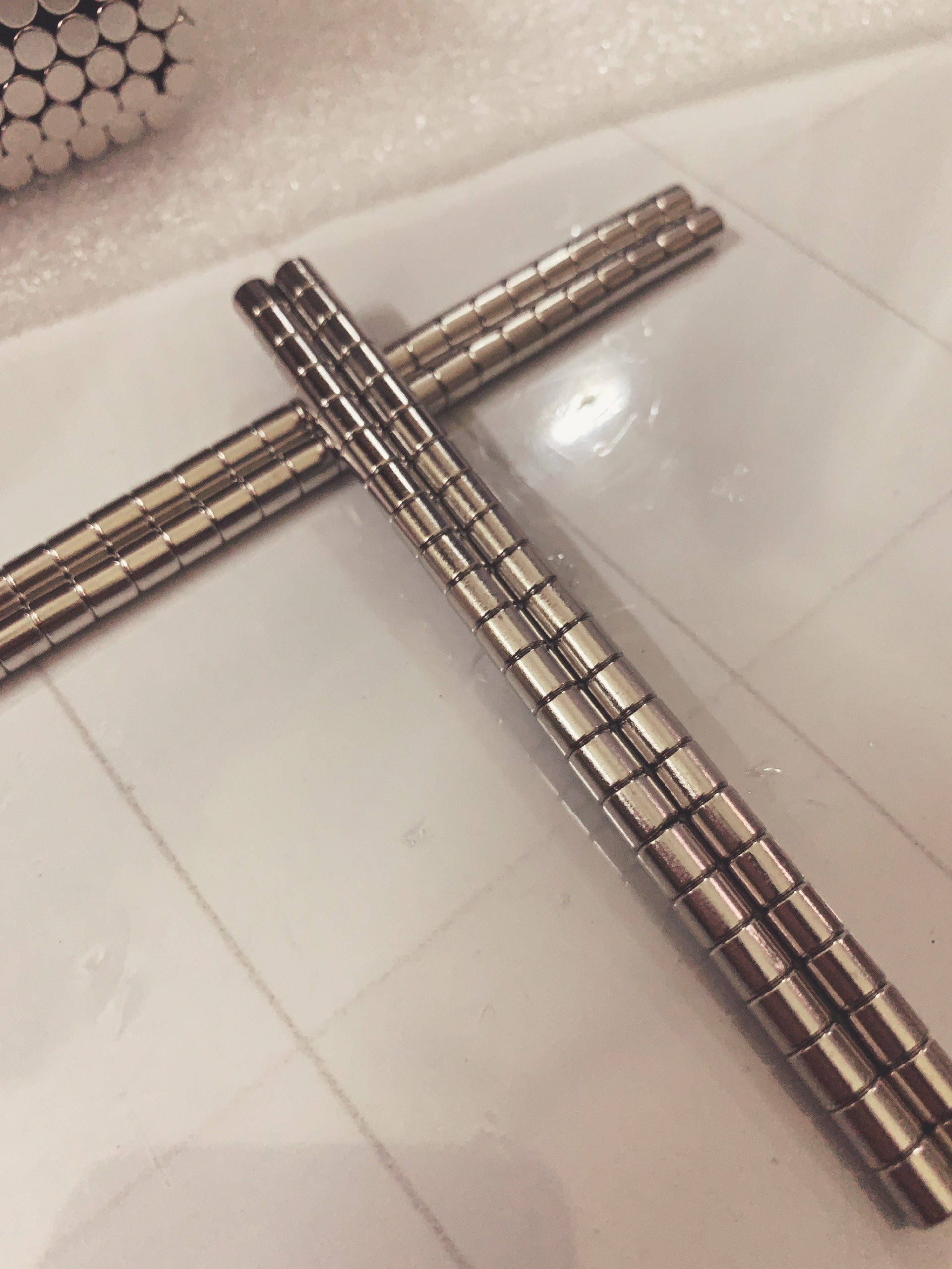 200 viên Nam châm viên 3x3mm (SET 200 VIÊN )