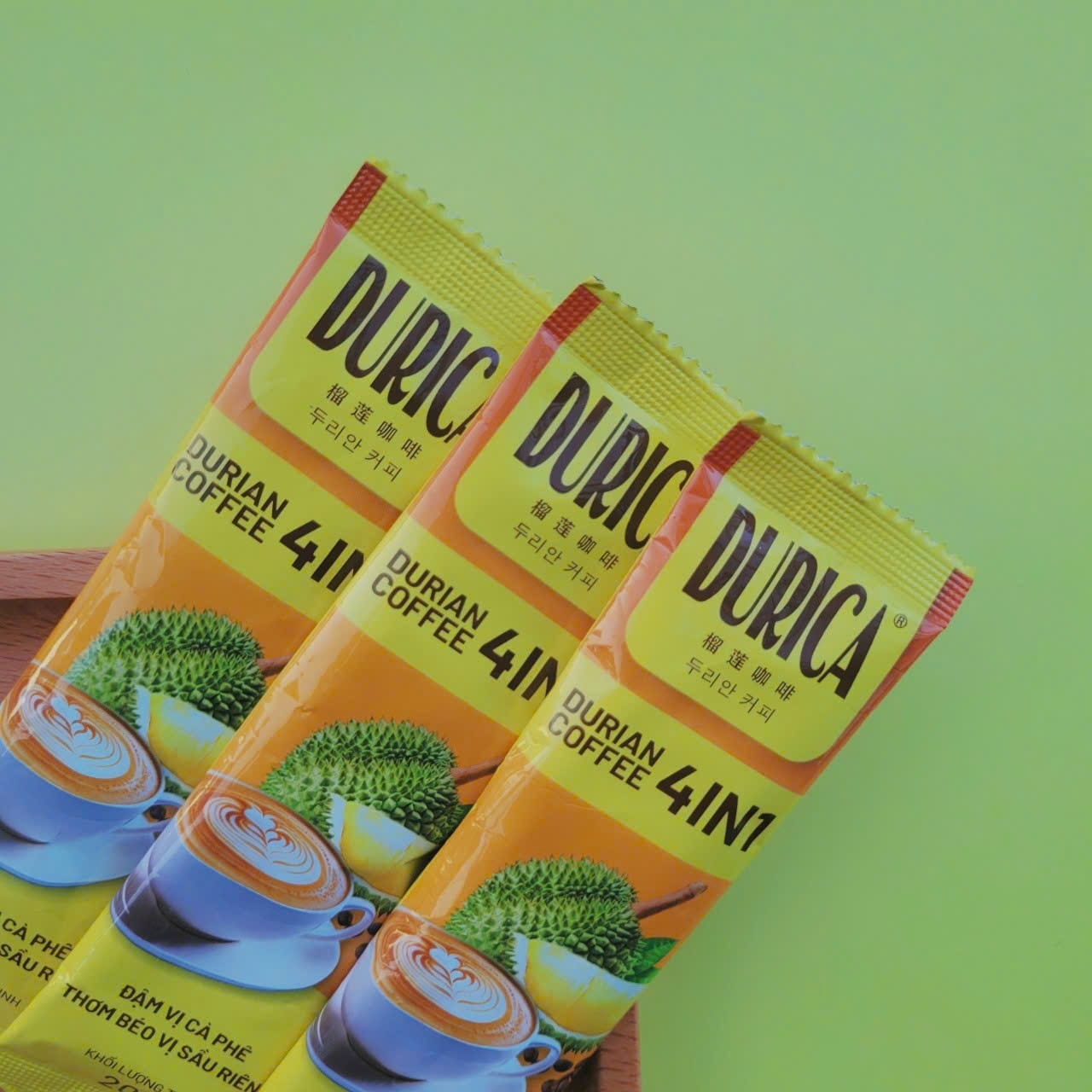 Combo 10 pack of 4 in 1 soluble durian coffee (1 pack of 20g)