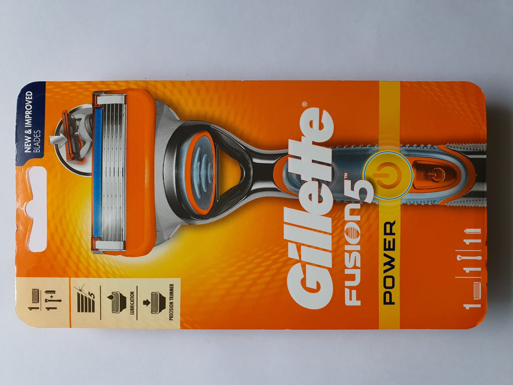 Dao cạo râu Gillette Fusion Power chạy pin (1 Cán + 1 đầu dao + 1 pin)