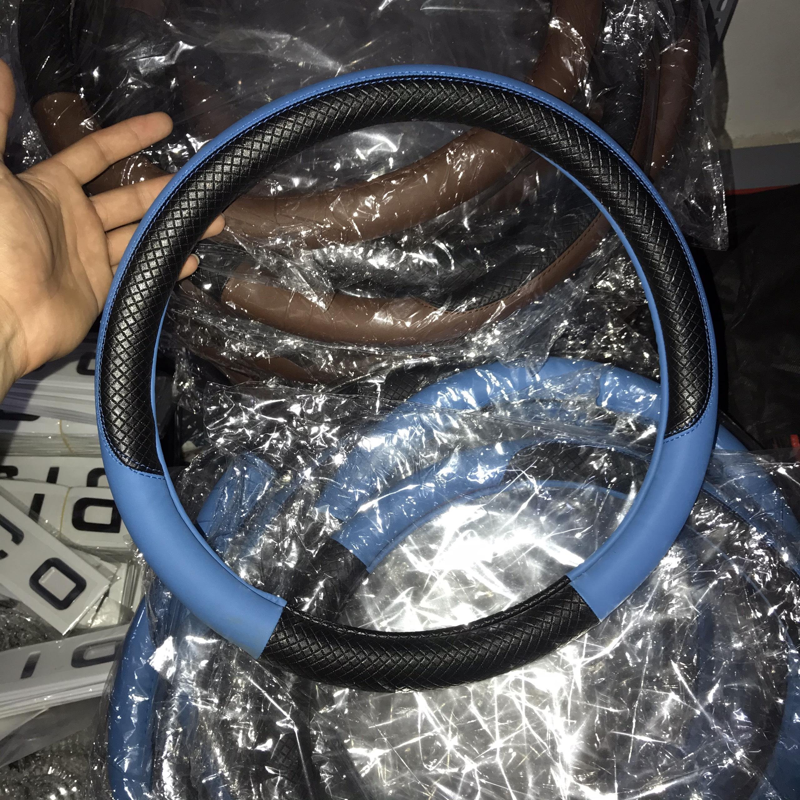 Bọc vô lăng sparco - size 38 phù hợp mọi dòng xe - bọc vô lăng spaco carbon dáng thể thao