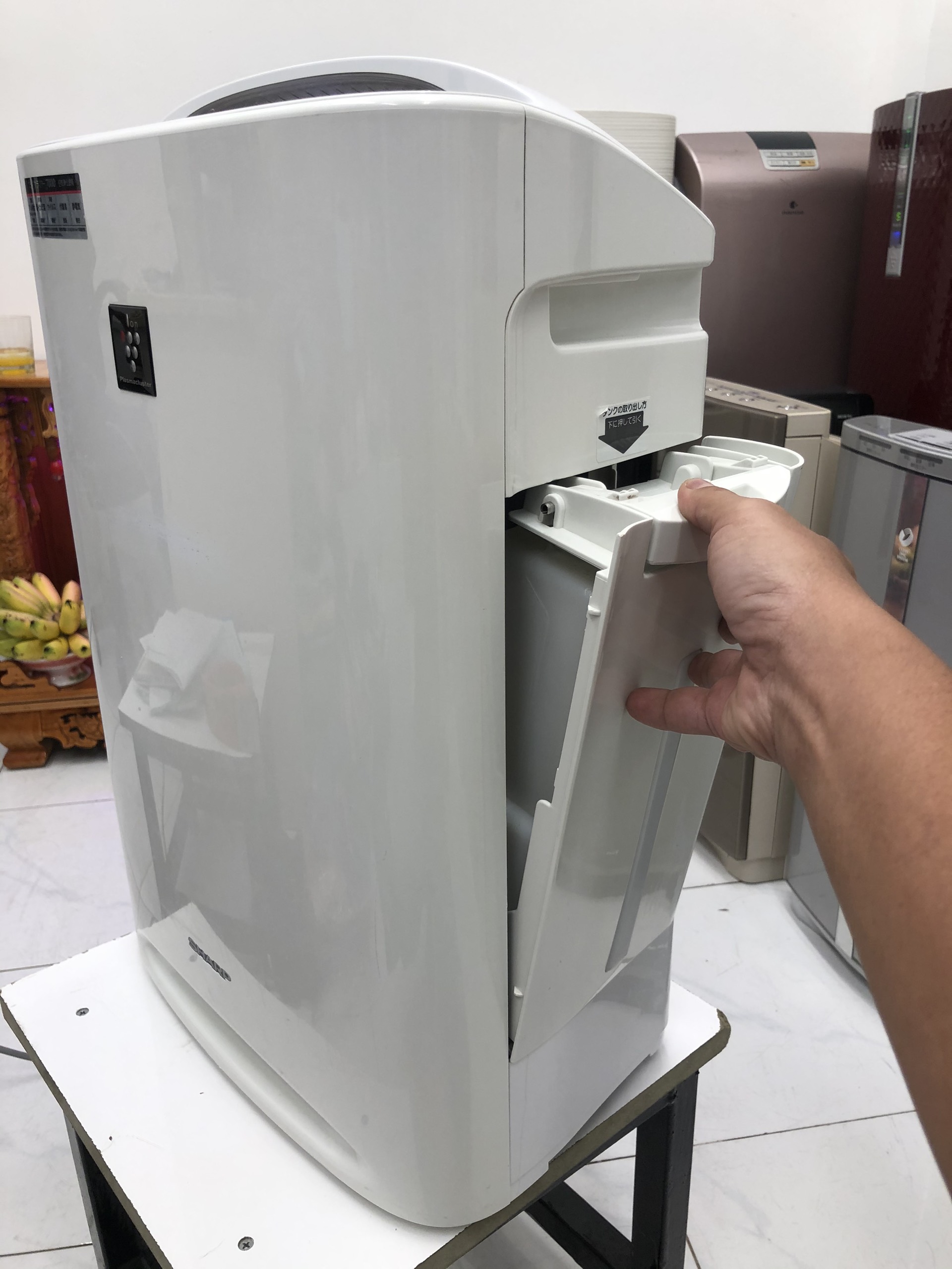 [HCM]Máy lọc không khí bù ẩm SHARP KC-B40 sản xuất 2012