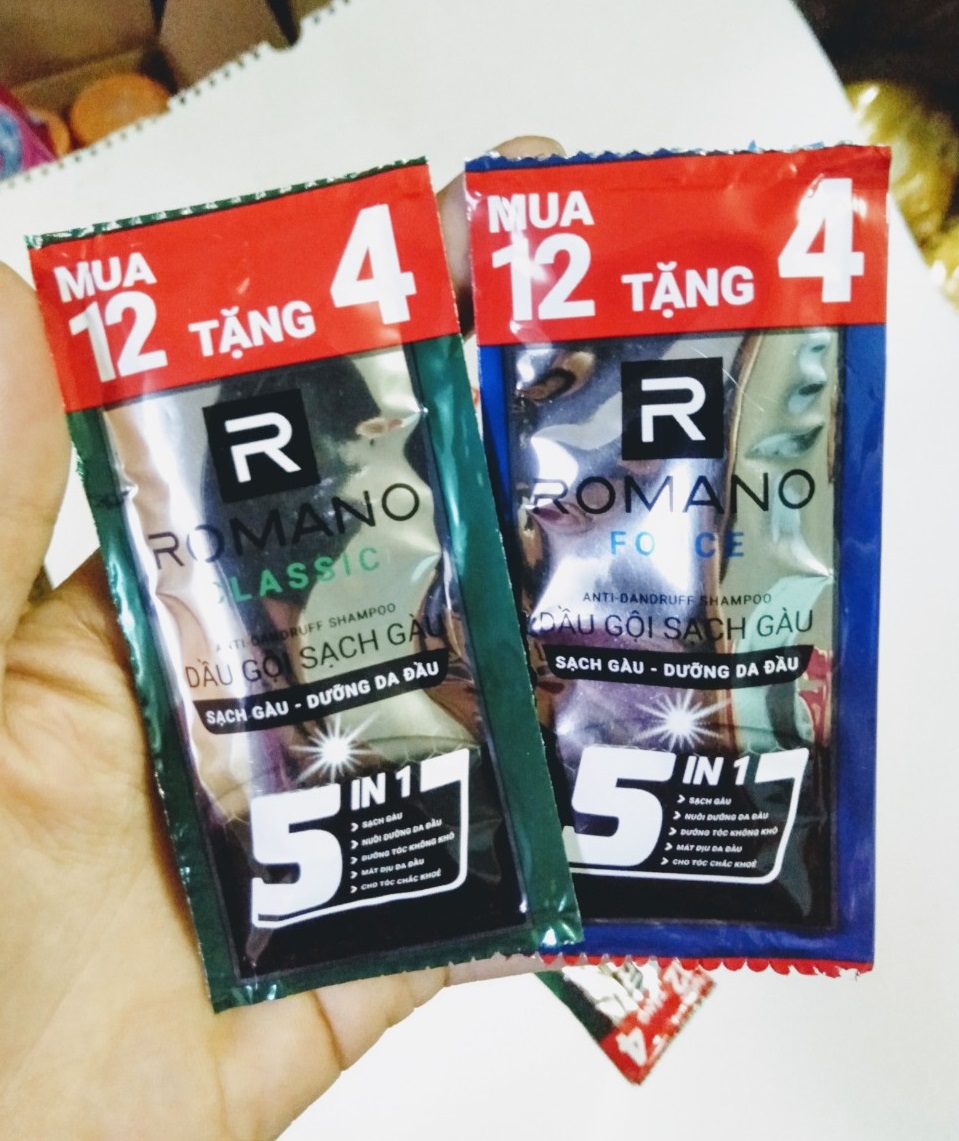 Set 12 gói dầu gội Romano 5g (Xanh lá - Xanh dương - Đỏ - đen - 5in1)