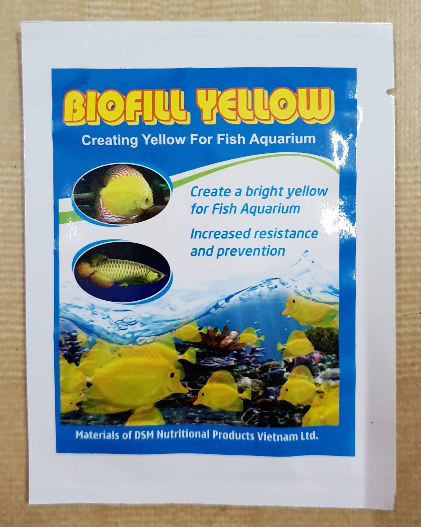 Chất tạo màu Vàng Biofill Yellow cho cá cảnh