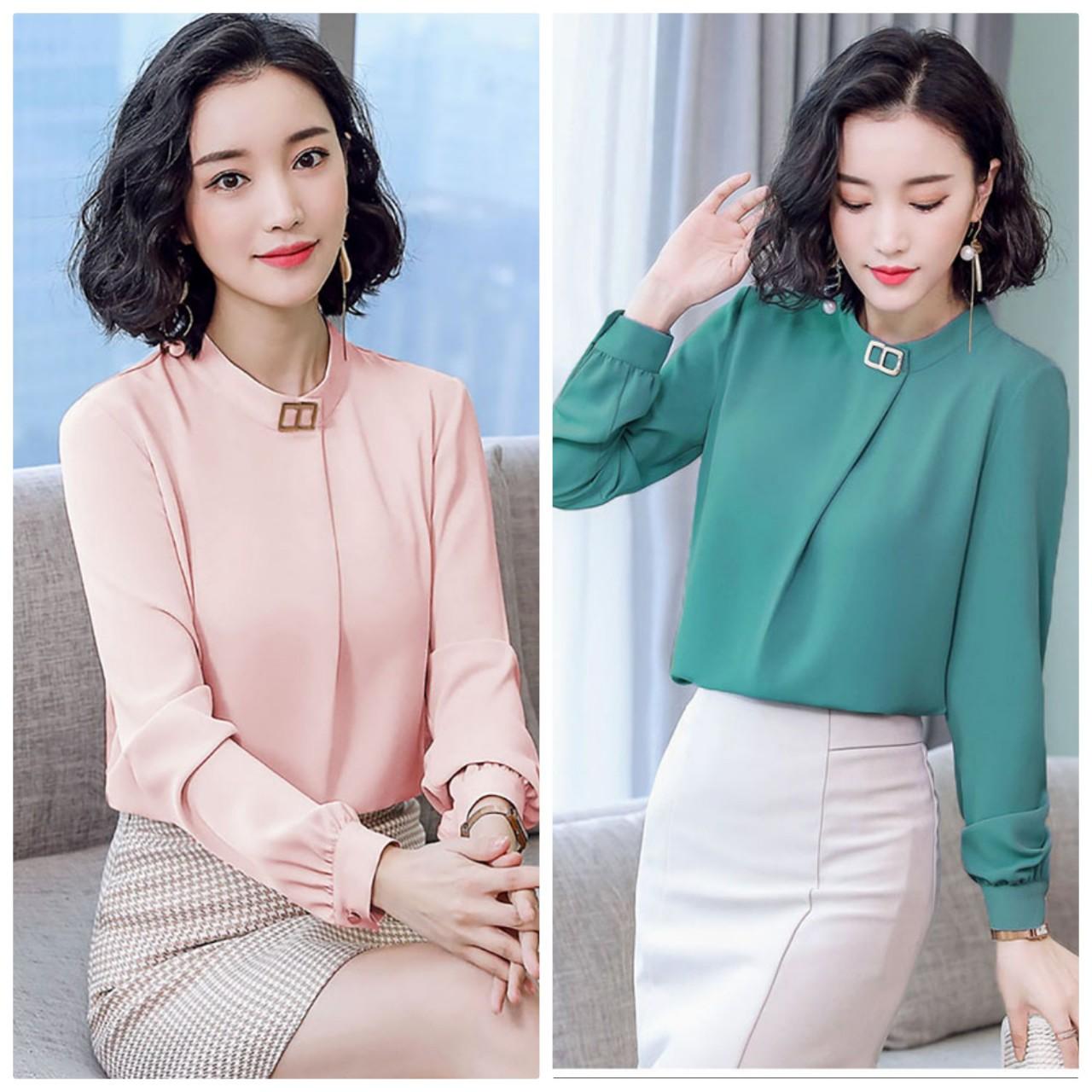 ÁO VOAN CỔ TRỤ PHỐI NẸP KIM LOẠI BEYEU1688 - BY3289