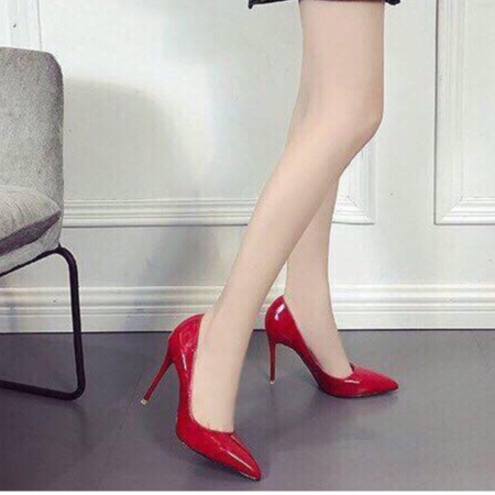Giày Cao gót nhọn 8p công sở bít mũi màu đỏ