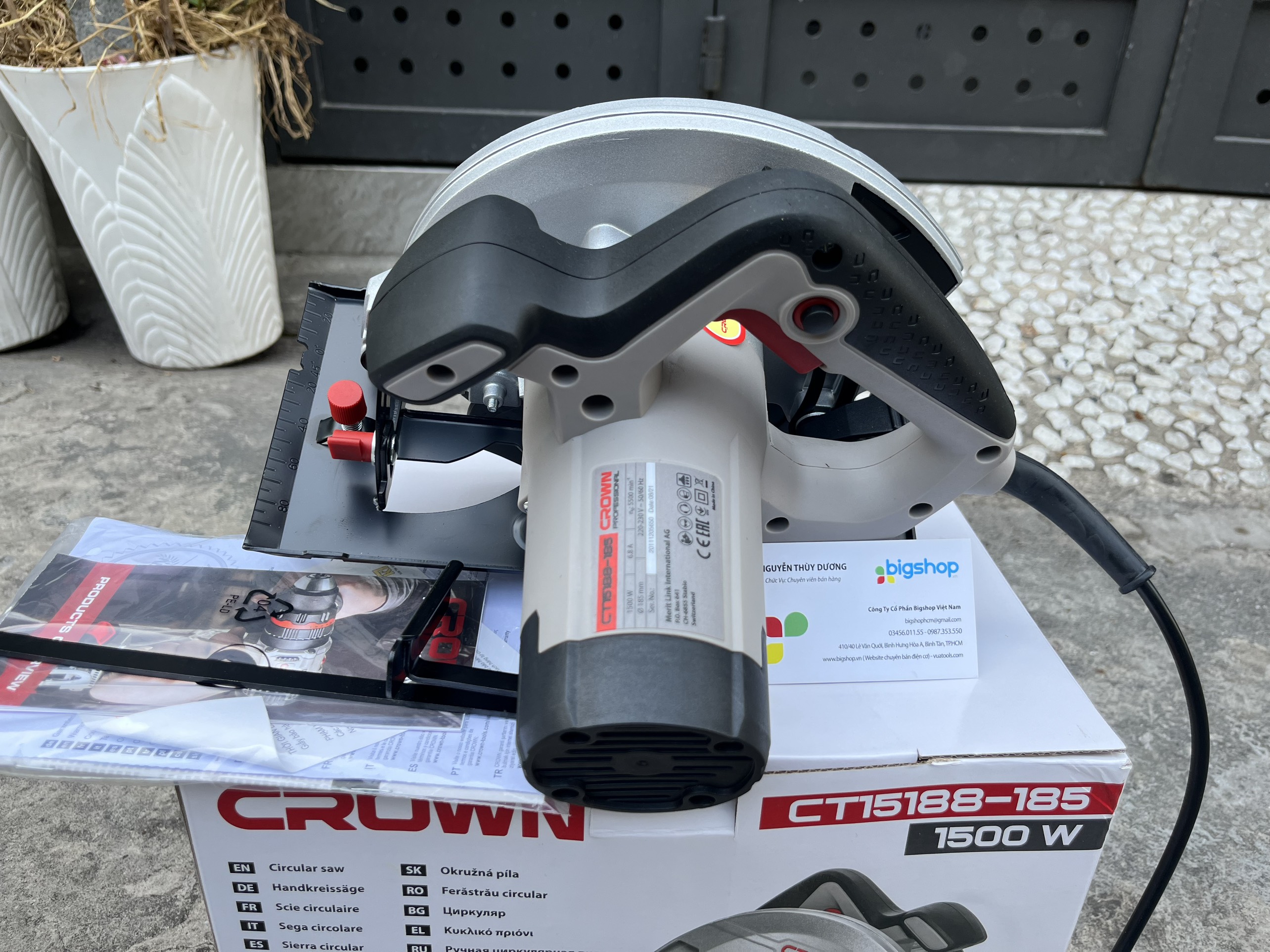 [HCM]Máy cưa gỗ cầm tay Crown CT15188