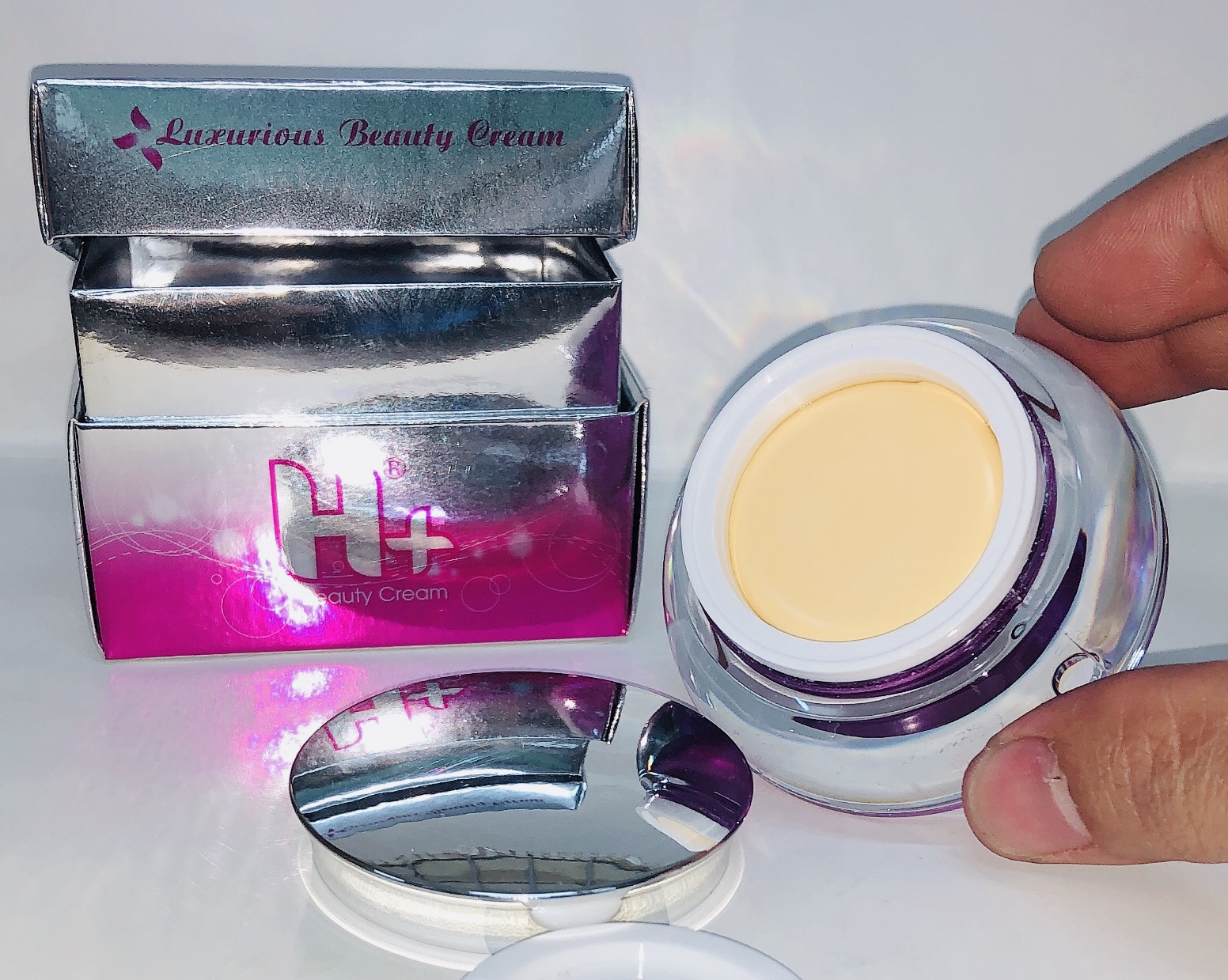 Kem H+ Dưỡng Trắng Da 6 Tác Dụng 20g