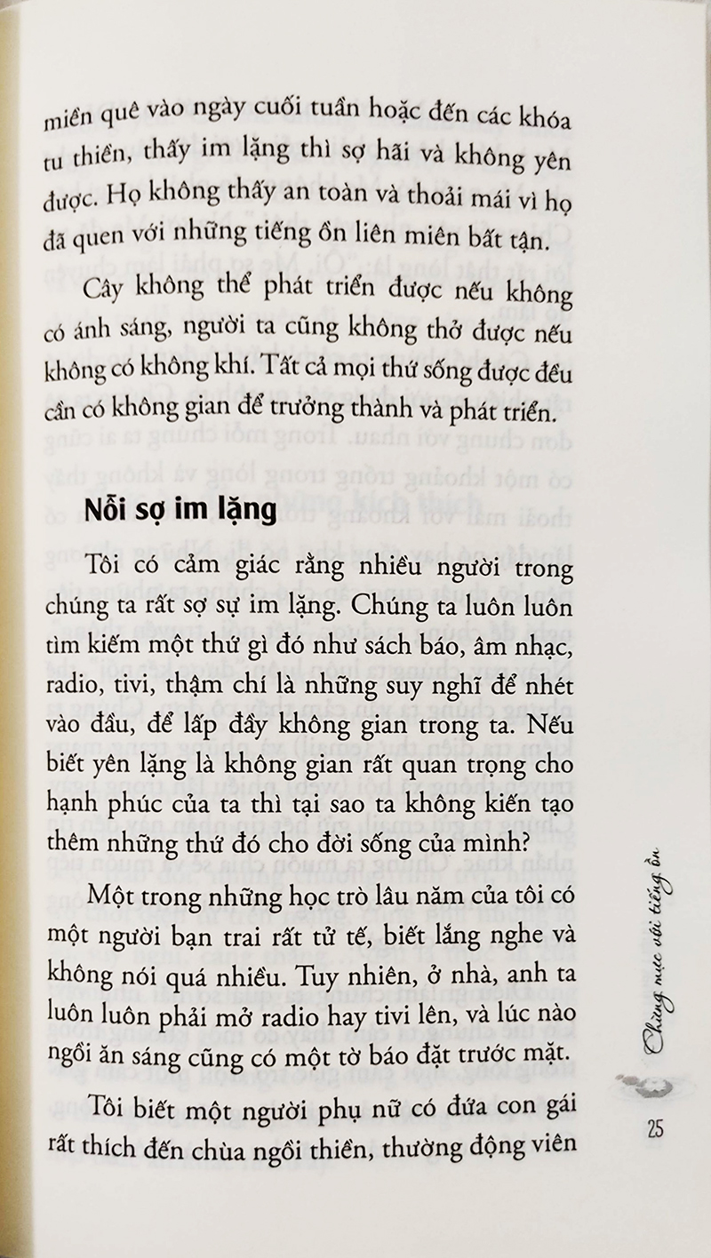 Sách - Tĩnh Lặng – Tác giả Thích Nhất Hạnh