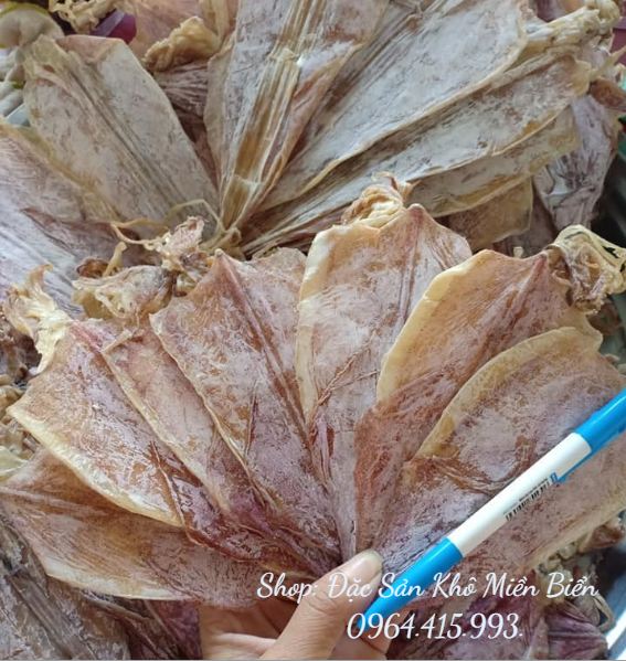1Kg MỰC KHÔ (size 30-35con/kg)