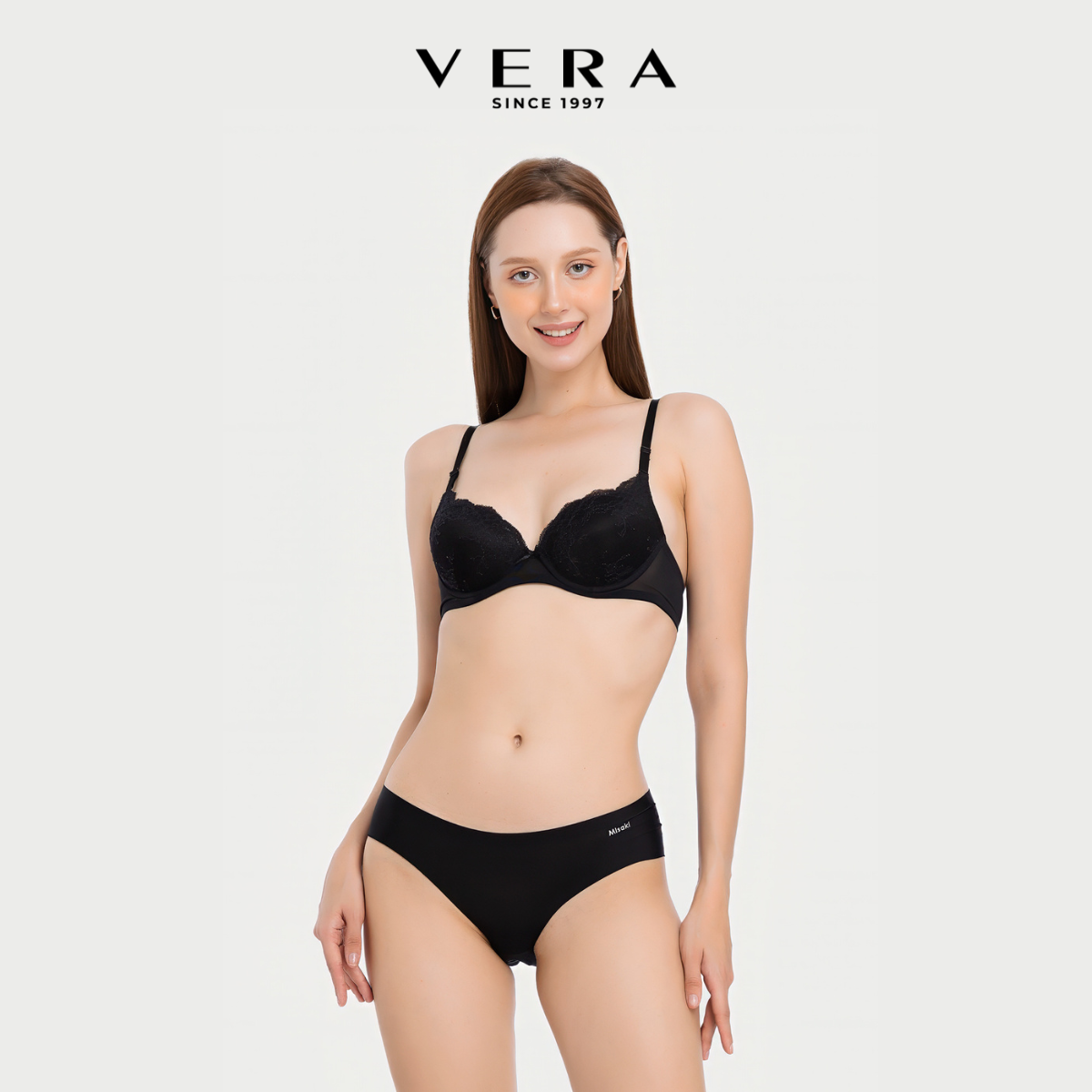 Quần lót nữ Misaki seamless lưng vừa không viền - M1018