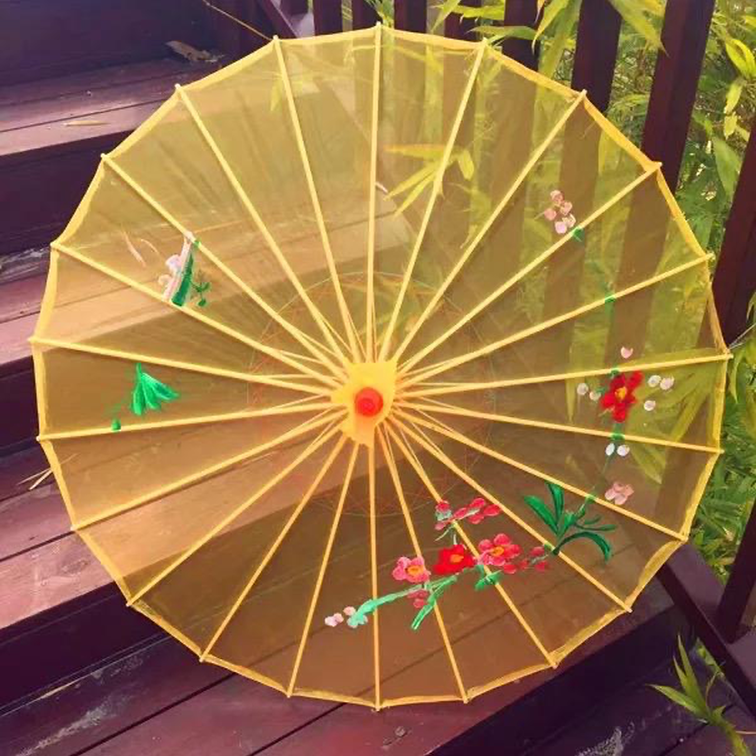 Ô vải trong suốt cổ trang có sẵn