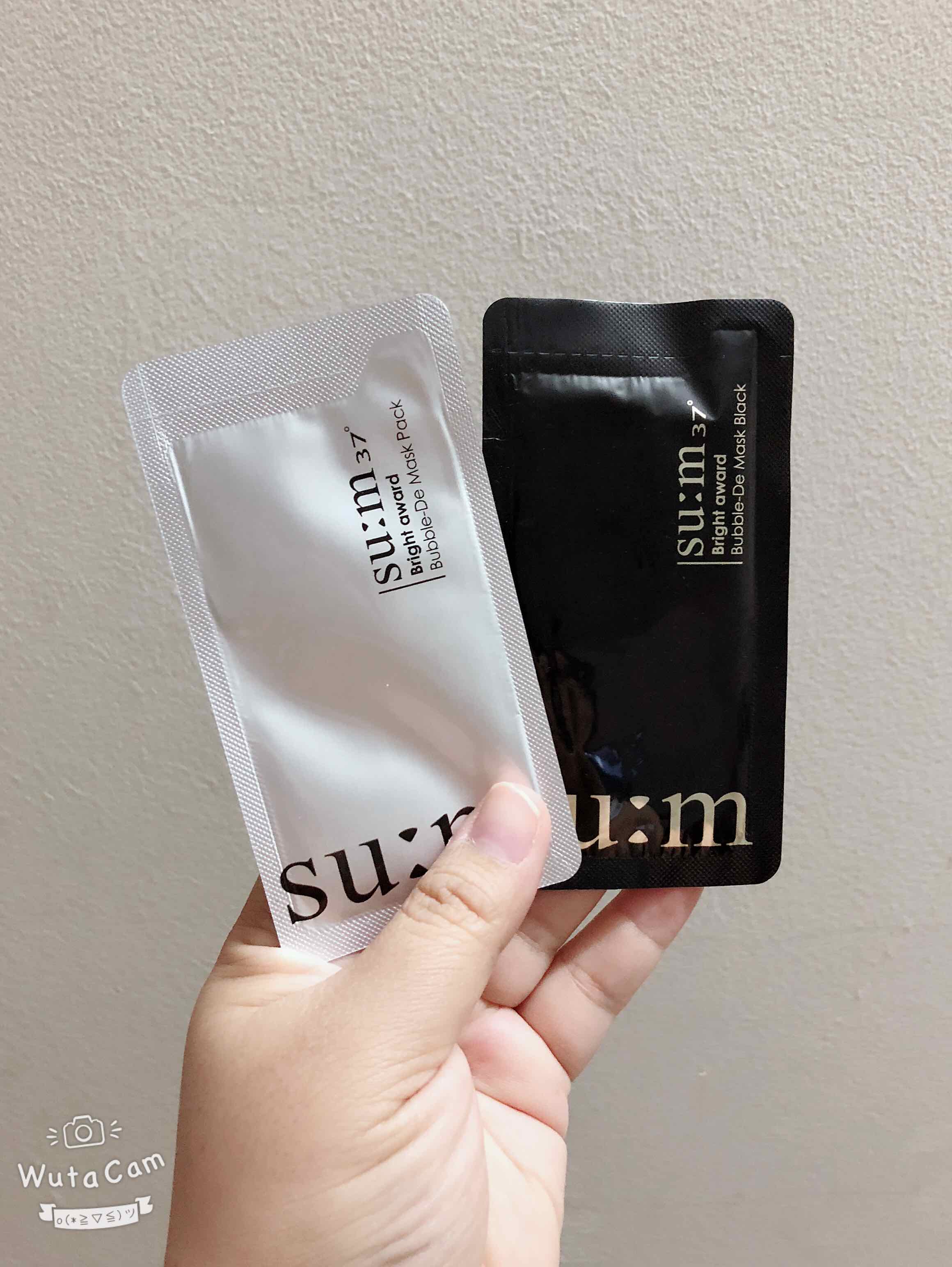 Mặt Nạ Sủi Bọt Thải Độc Da Sum 37