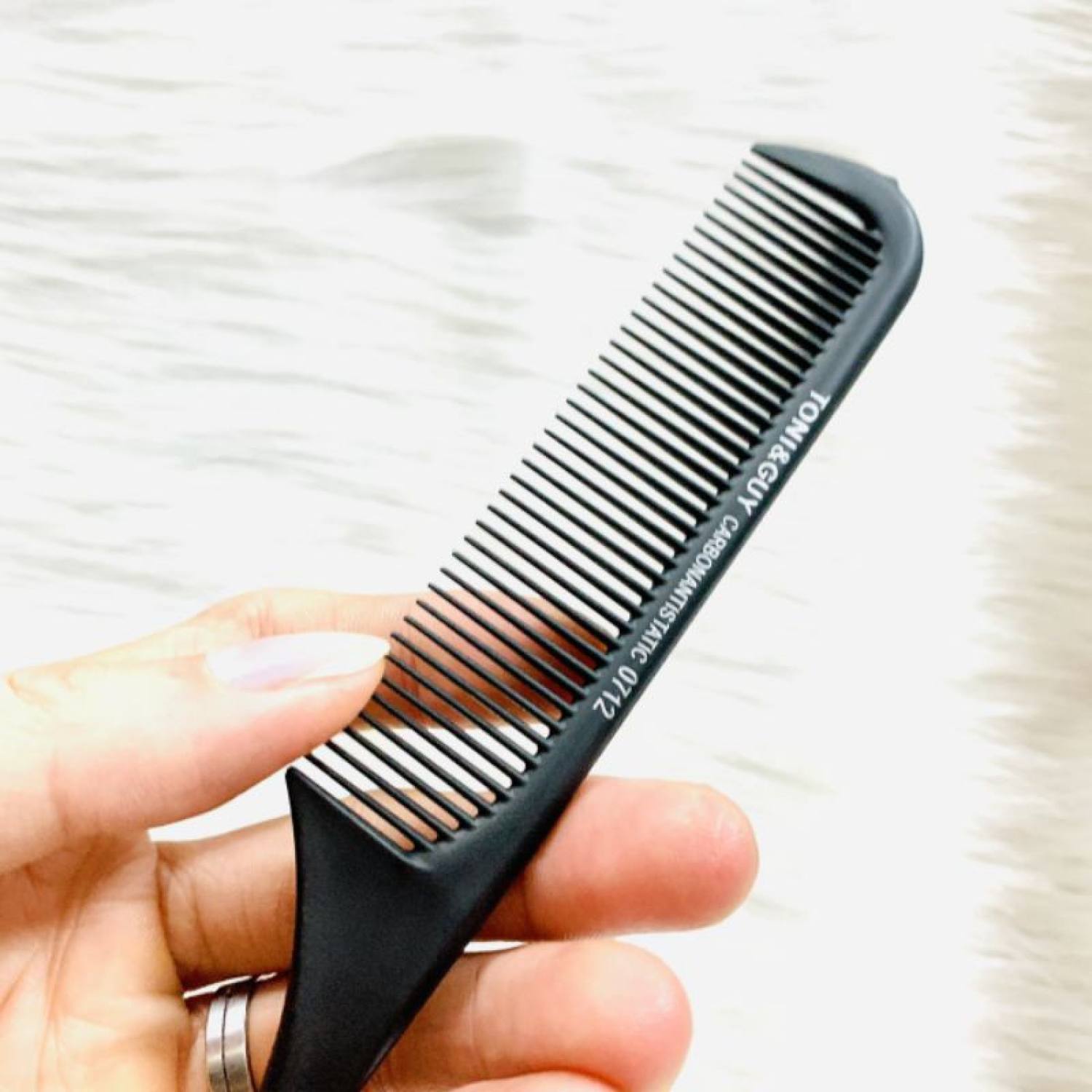 Lược chuôi nhọn chia tóc Toni Guy 0712