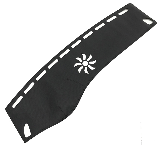 Thảm Taplo xe Mercedes GLC (200,250,300) chất liệu da vân Carbon cao cấp chống nắng, bảo vệ Taplo