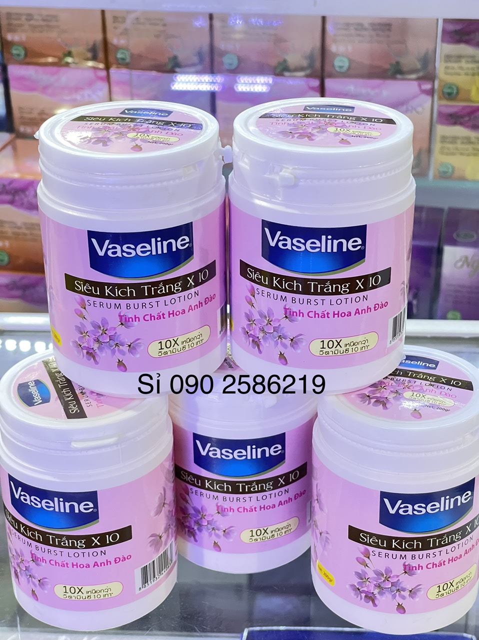 Body Siêu Kích Trắng Vaseline X10 250g
