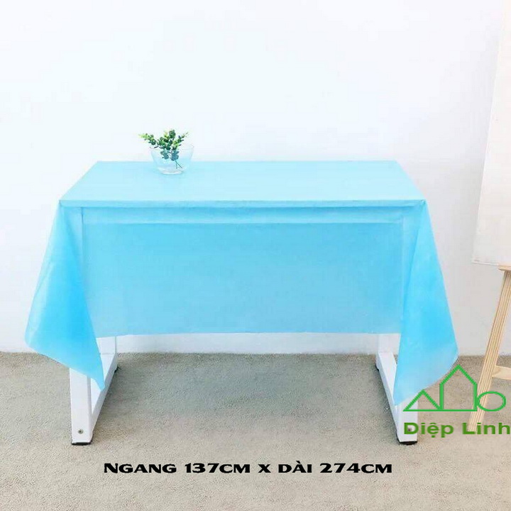 Khăn trải bàn trang trí sinh nhật đủ màu trơn