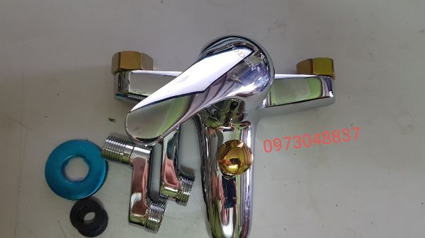 Củ sen tắm nóng lạnh JODEN