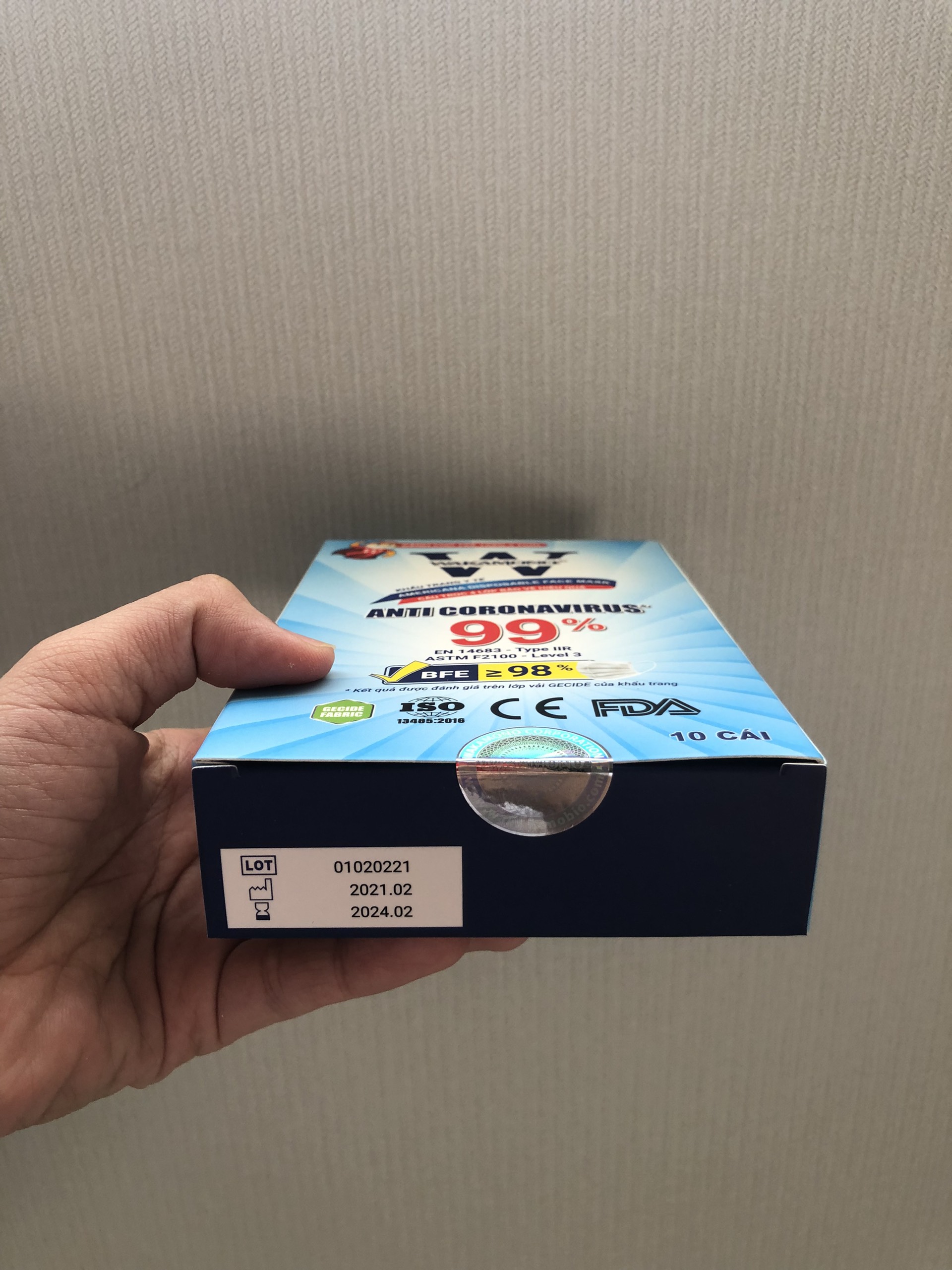 Khẩu trang Wakamono Trẻ em - (4 Lớp Hộp 10 Cái)