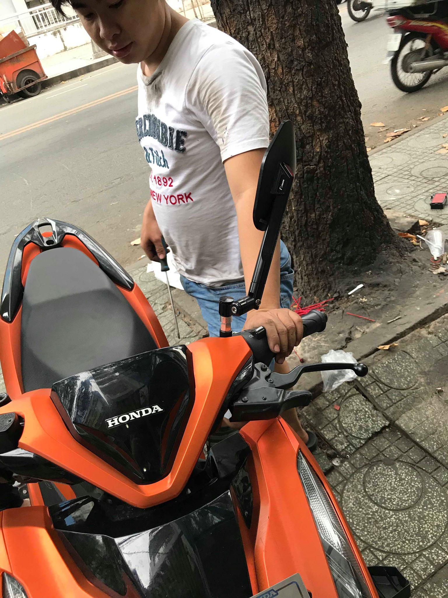 Gương elisse xoay 360 độ