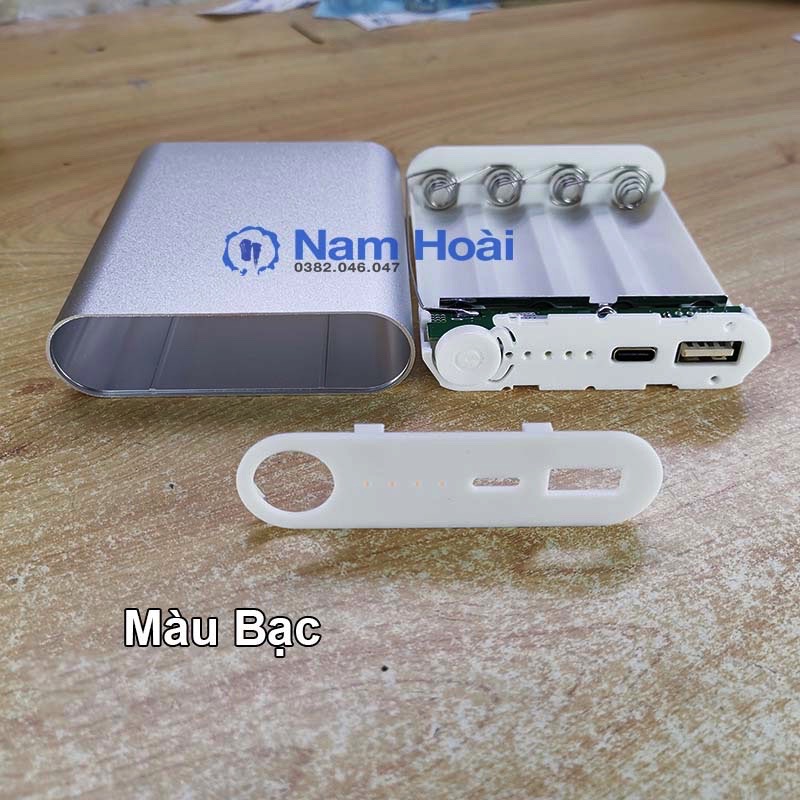 [HCM]Mạch sạc 4 cell pin 5V2A + box 4 cell vỏ nhôm ( có lò xo, không gồm pin )