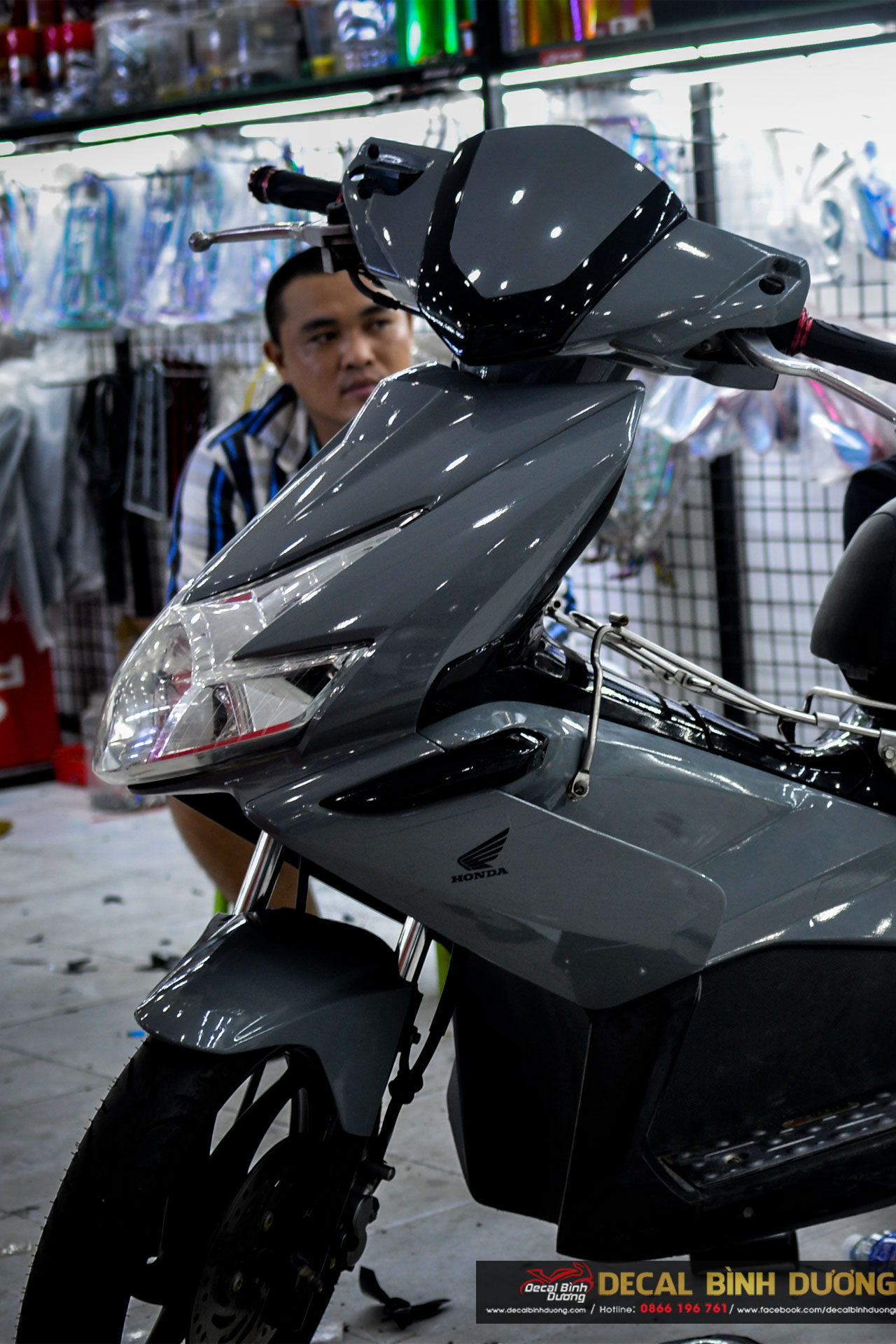 Decal dán trùm xe khổ 50cm