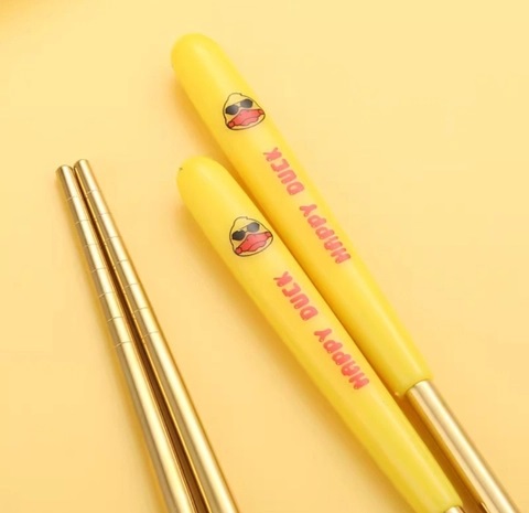 Set 5 đôi đũa inox chú vịt vàng