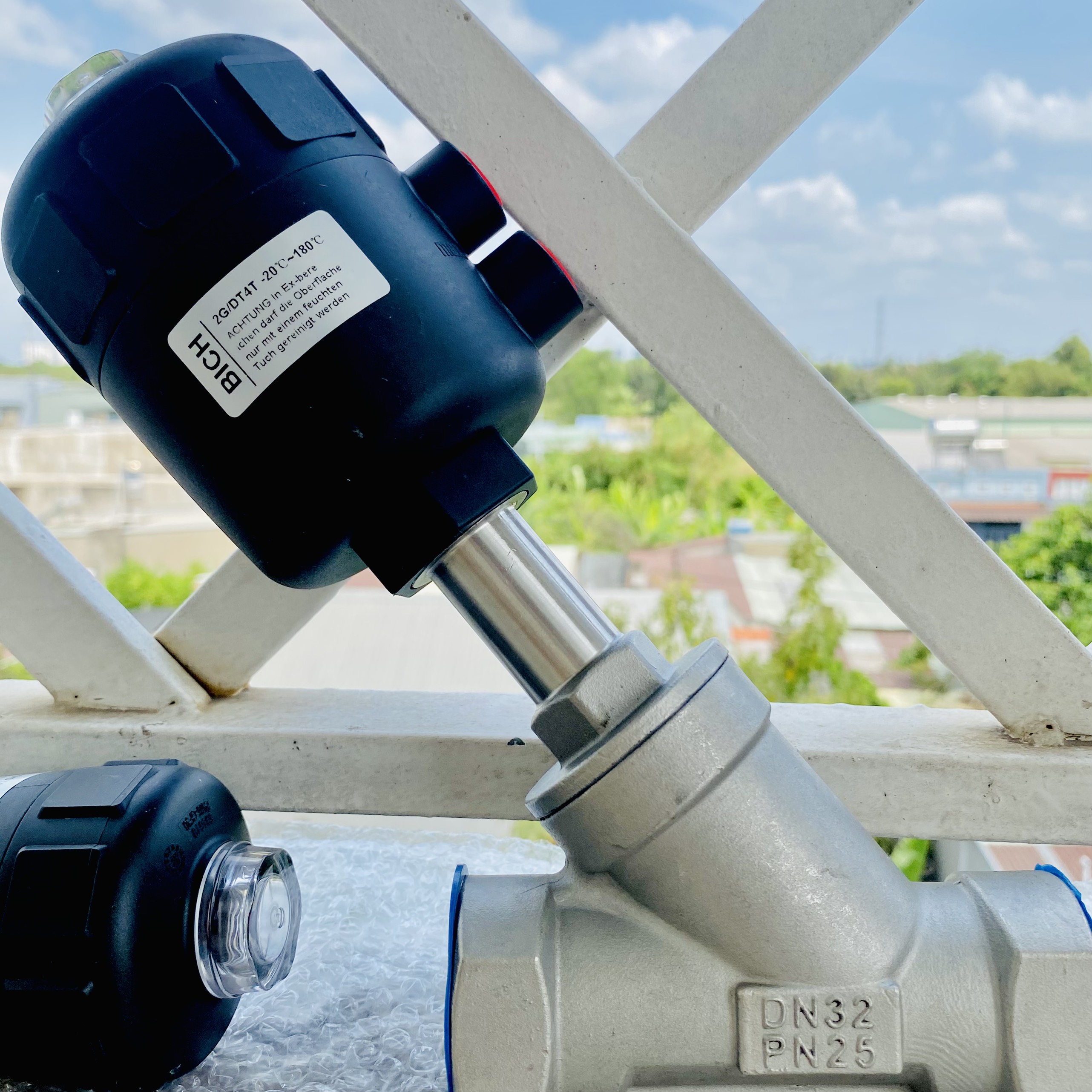 VAN XIÊN -VAN CHỮ Y DN25 (ren 34mm) Bầu Nhựa