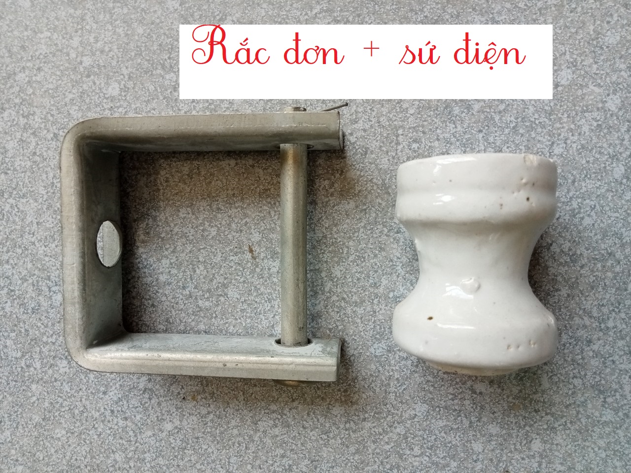 Khung đỡ U Sứ điện gắn tường, trụ điện