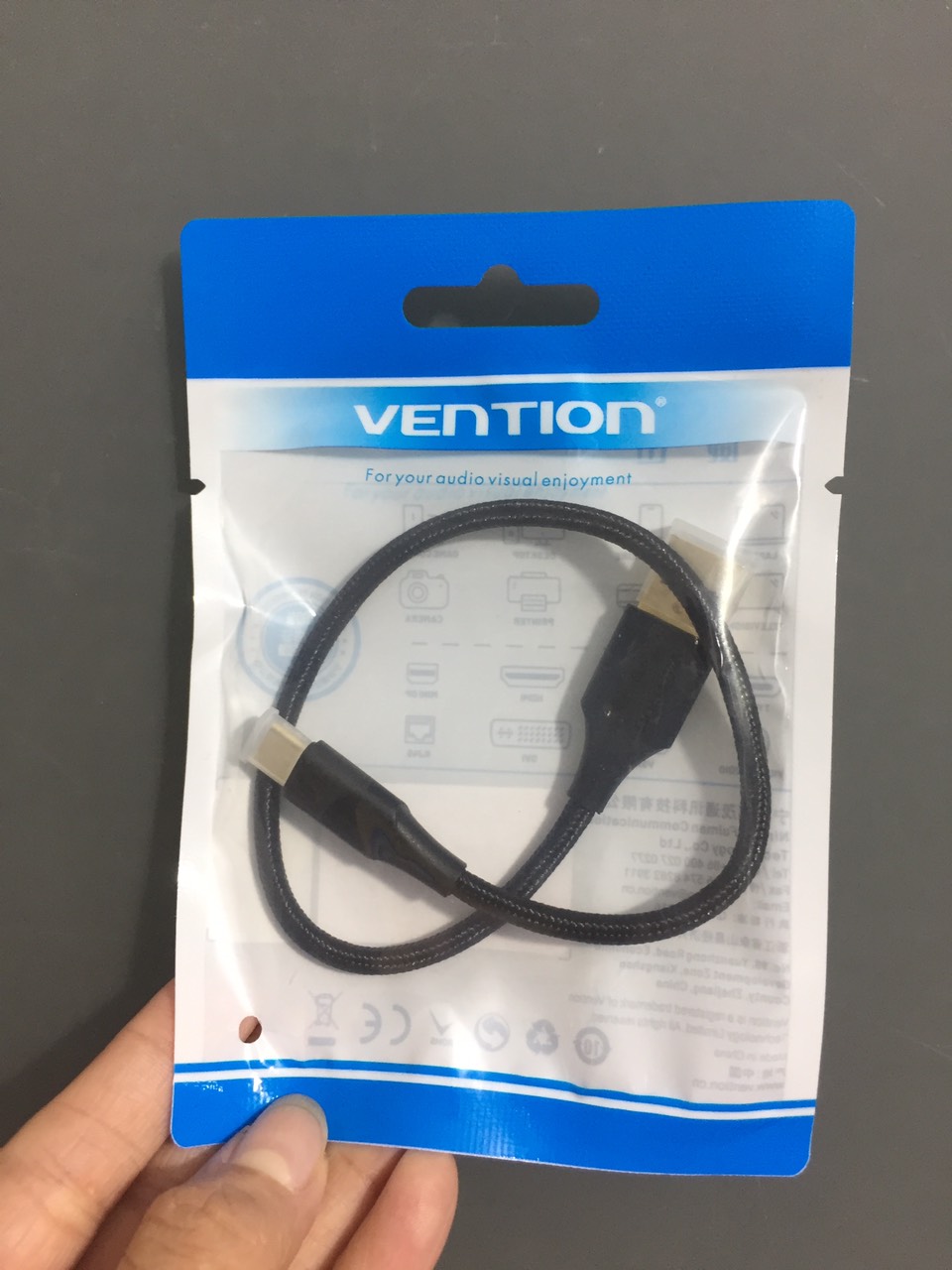 Cáp sạc và dữ liệu USB-Type_C  3A Vetion CTF (25 cm)