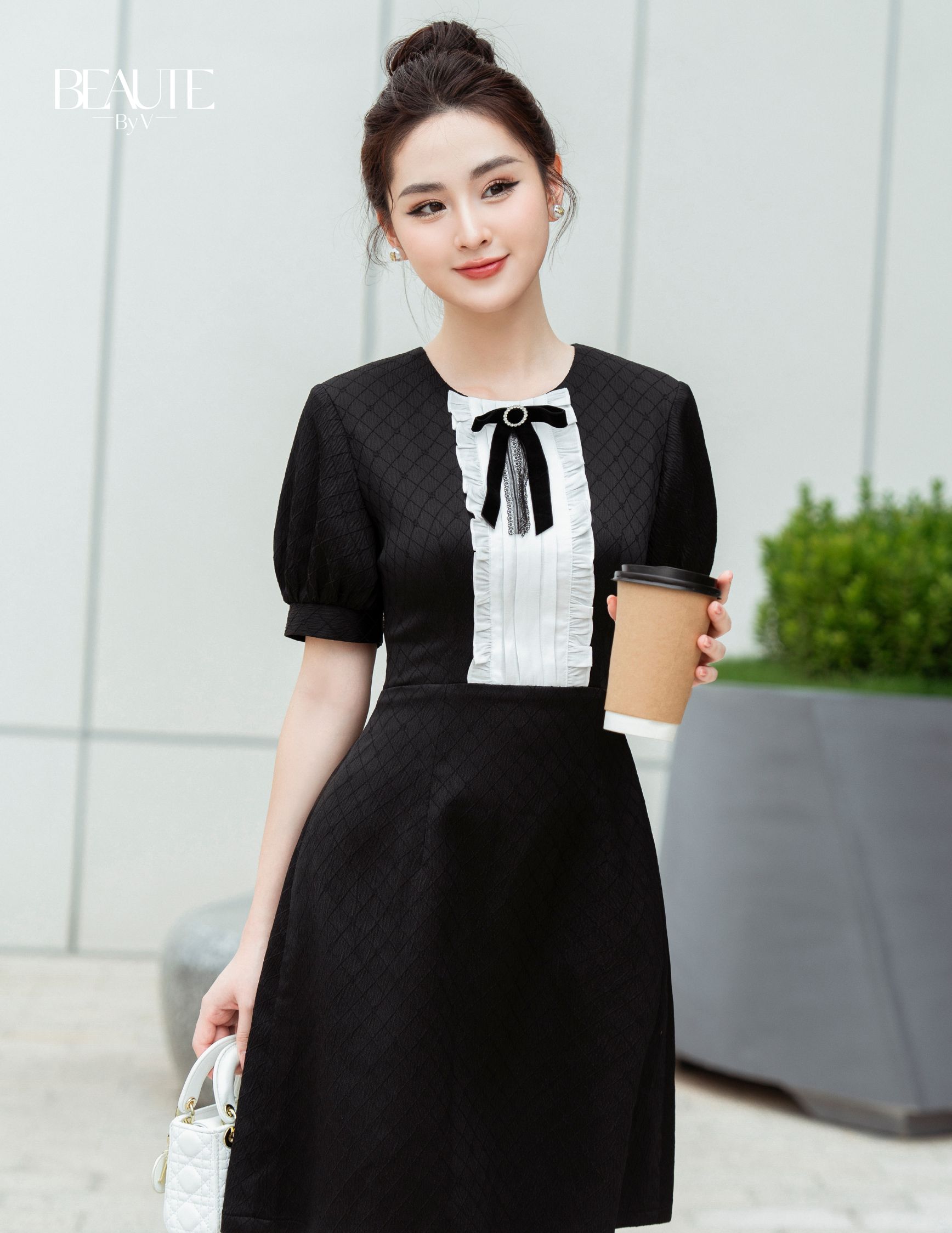 BEAUTEBYV - Váy nữ chiết eo phối xếp bèo Aurelia (Nơ tặng kèm)
