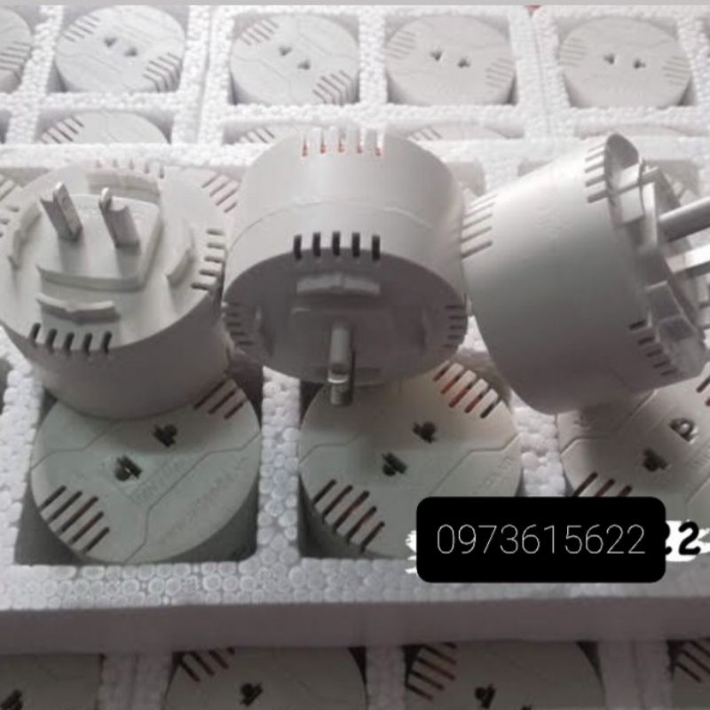 Bộ đổi nguồn 220 sang 110 vitenđa dây đồng sịn ,công suất thực 70w