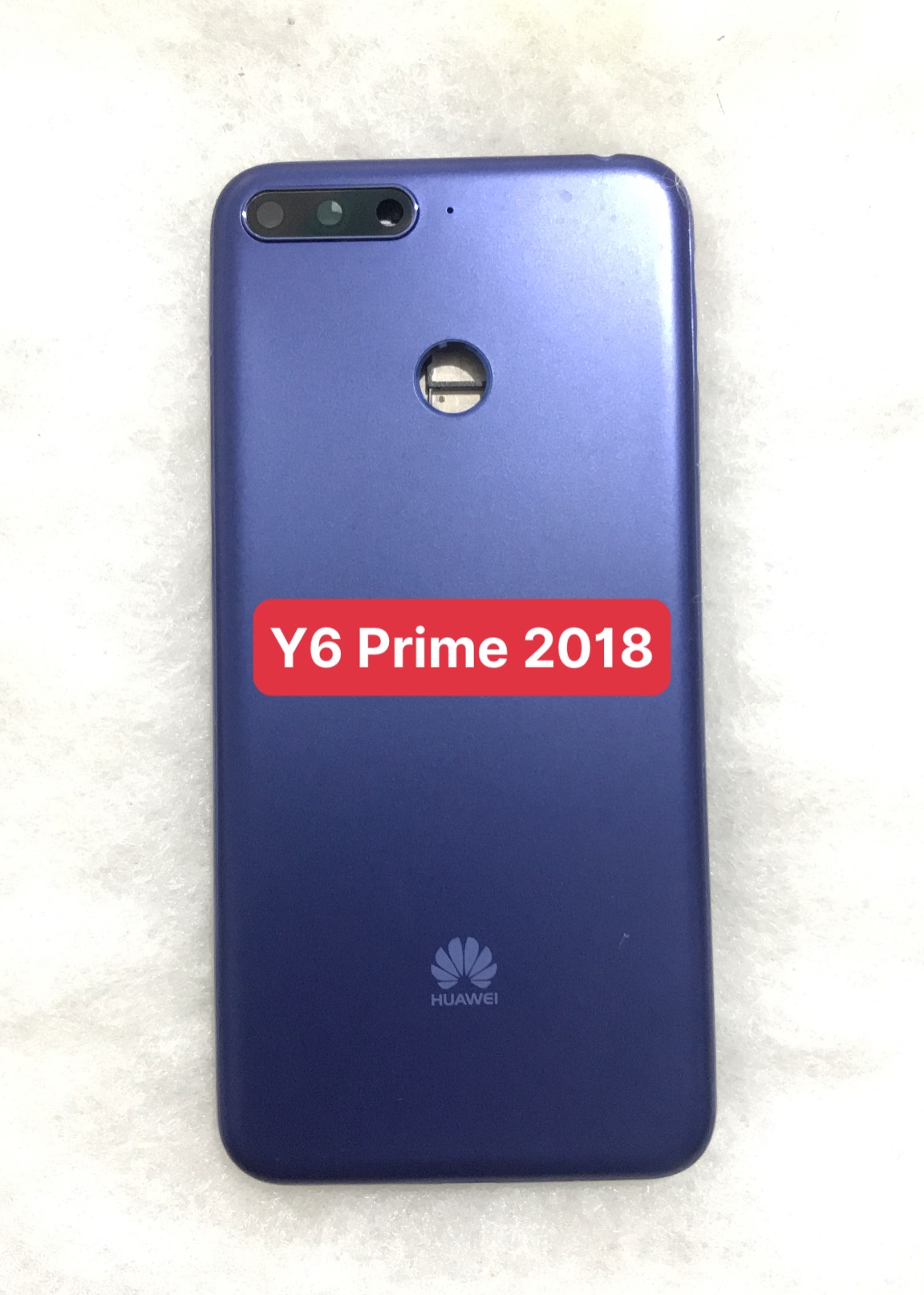 Bộ vỏ +sườn Huawei Y6 prime 2018 (gồm lưng, sườn,nút bấm,kính camera)