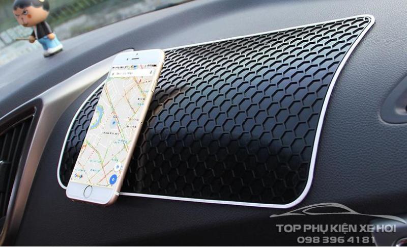 Miếng Dán Chống Trượt Silicon Cho Taplo Ô Tô Khổ Lớn